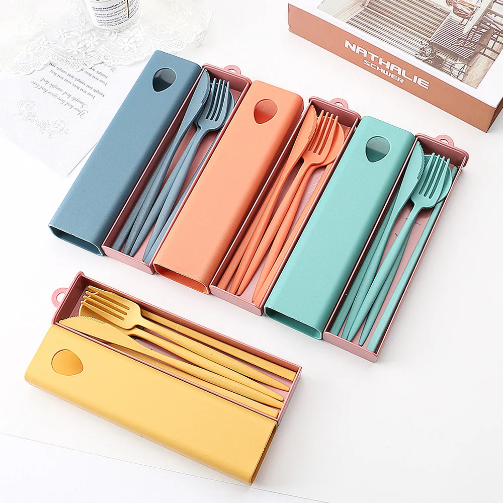 Factory Wholesale Eco Friendly Reusable Wheat Straw Camping Travel Fork Knife Spoon Flatware Cutlery Set With Box