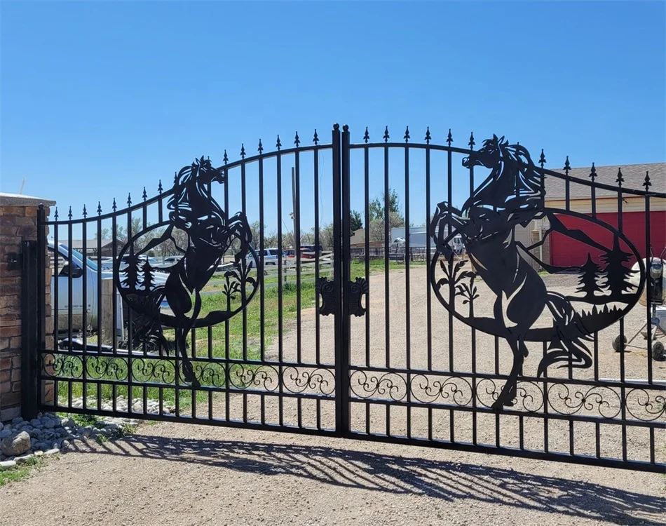 Made in China Wrought Iron Gate Design/ Iron Fancy Gates for Homes