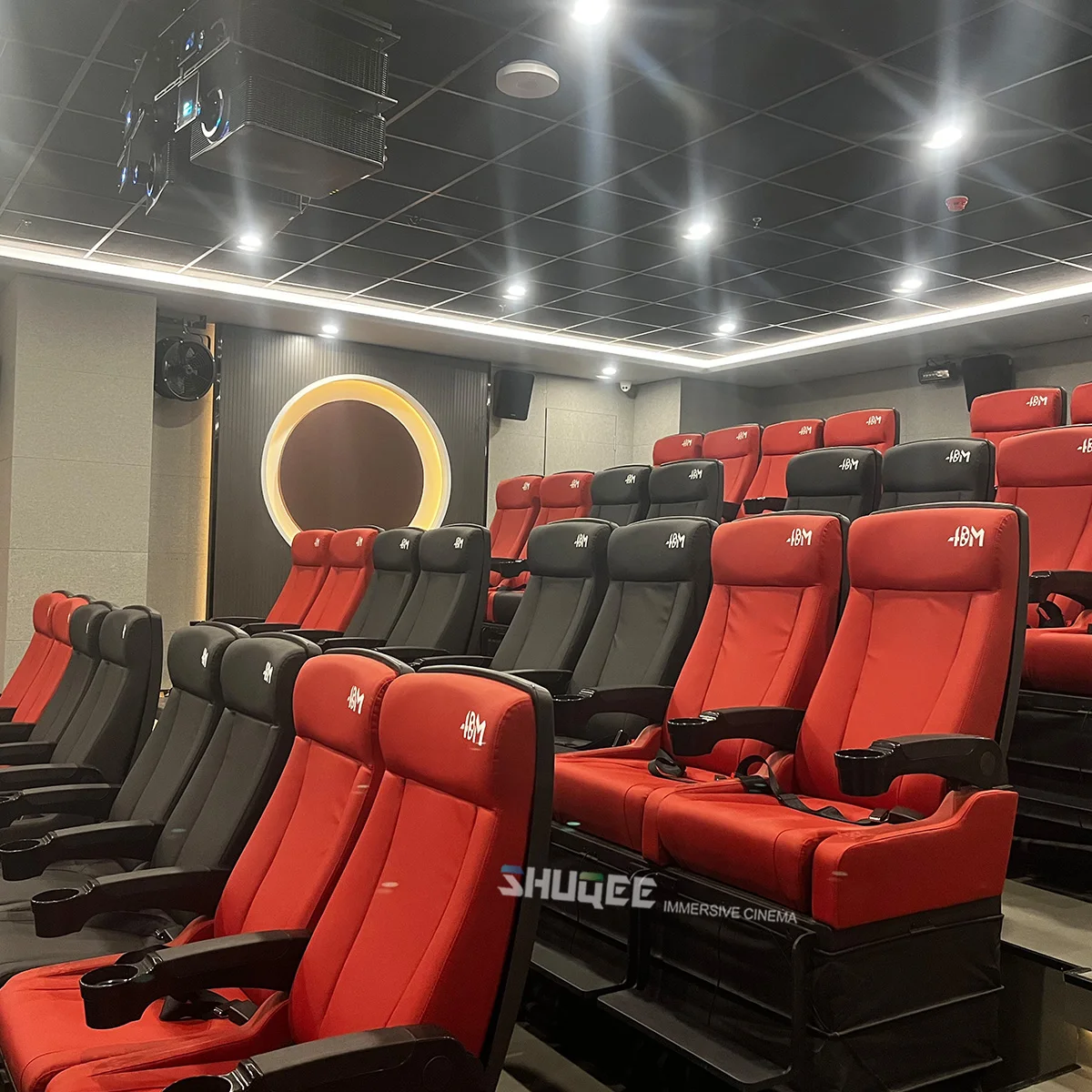 Hot Sale Luxury Gray 5D Cinema 5D Simulator Vibration Seat With 3D Glasses For Commercials