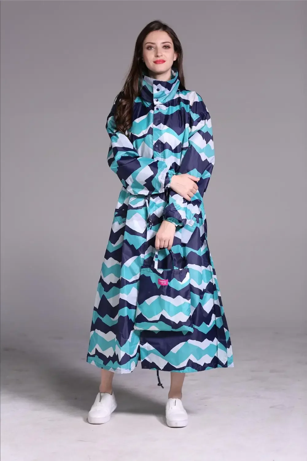 New Fashion Lengthen Men And Women Lengthen Raincoat Thin Poncho Ladies Waterproof Long Breathable Rain Jacket Adults Raincoats