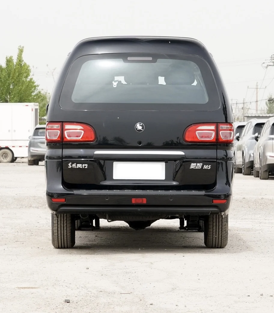 Dongfeng Forthing Lingzhi 2023 M5L 1.6L Comfort type 9-Seat Good price Fule Vehicle Petrol Gasoline R15 New car Medium MPV