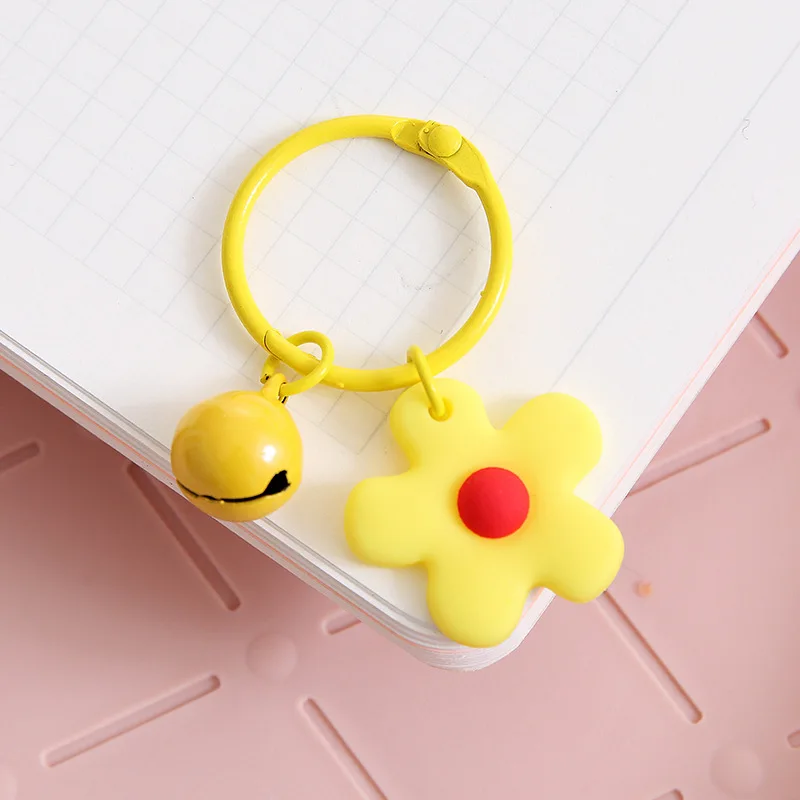 Small Candy Resin Flower Keychain Girl Cute Metal Bell Keyring Women Party Bag Jewelry Pendant Trinket Car Key Holder Charms