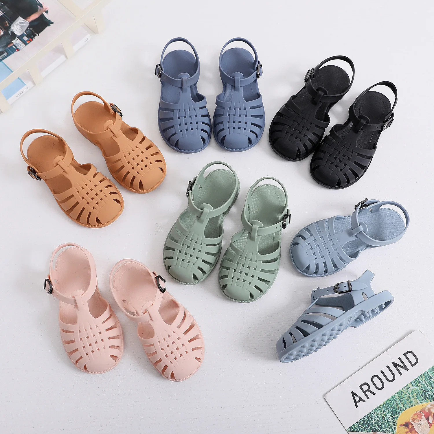 Color Fashion Teens Beautiful Girls Closed Toe Shoes Summer Beach Outdoor Fancy Design Children Sandals