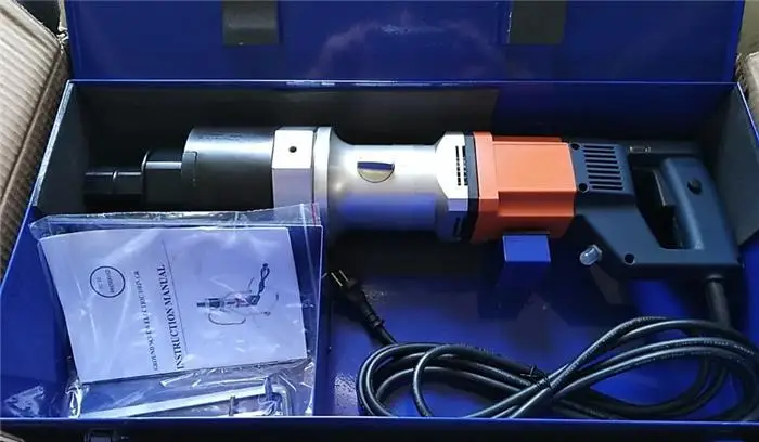 Solar Pile Driver Spiral Ground Screw Electric Driver Machine