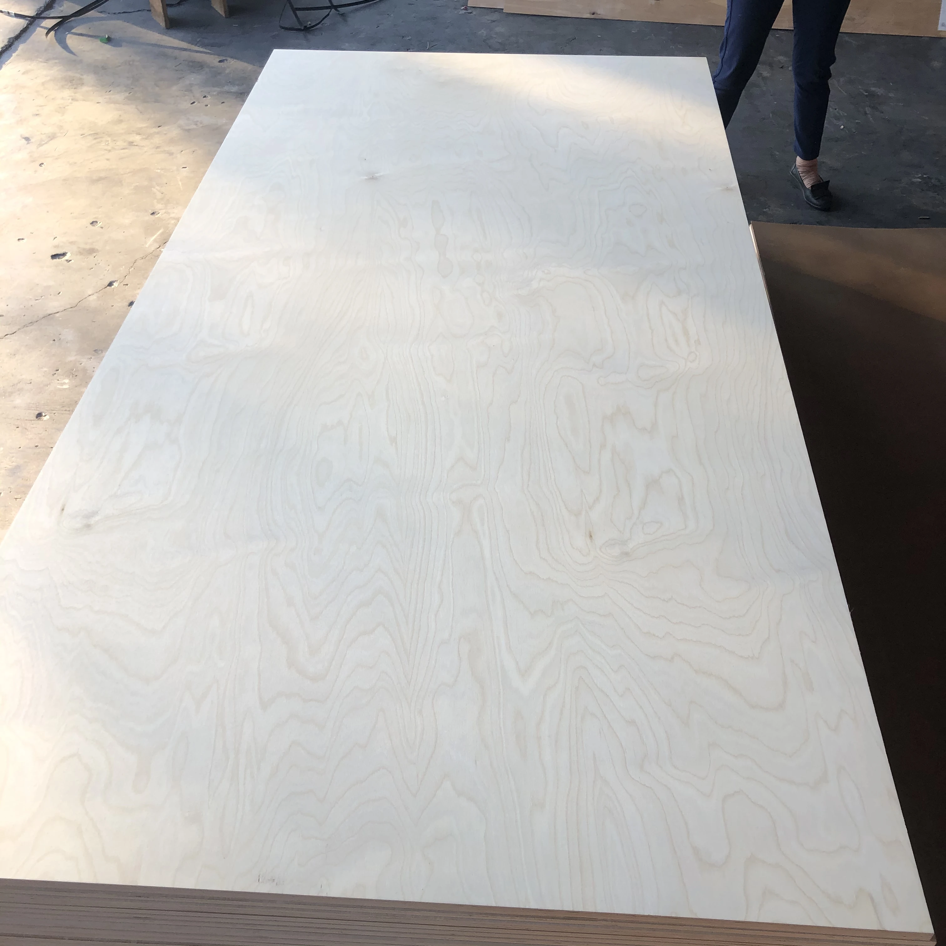 Factory Baltic Birch Plywood 18mm Laminated Birch plywood 4mm 9mm 15mm Commercial Plywood Sheet 1200*2400mm Size Birch