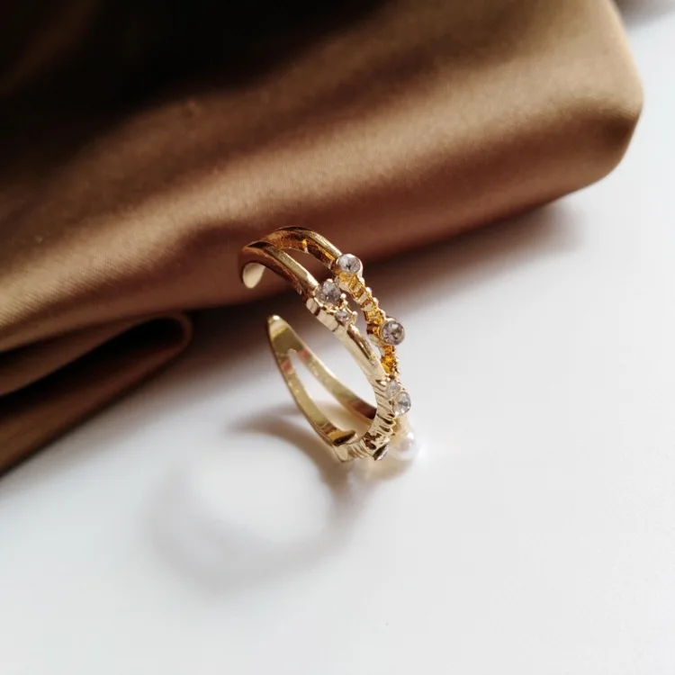 
Simple Personality Vintage Resizable Pearl Hollow Rings Hot Sale Rings For Women 