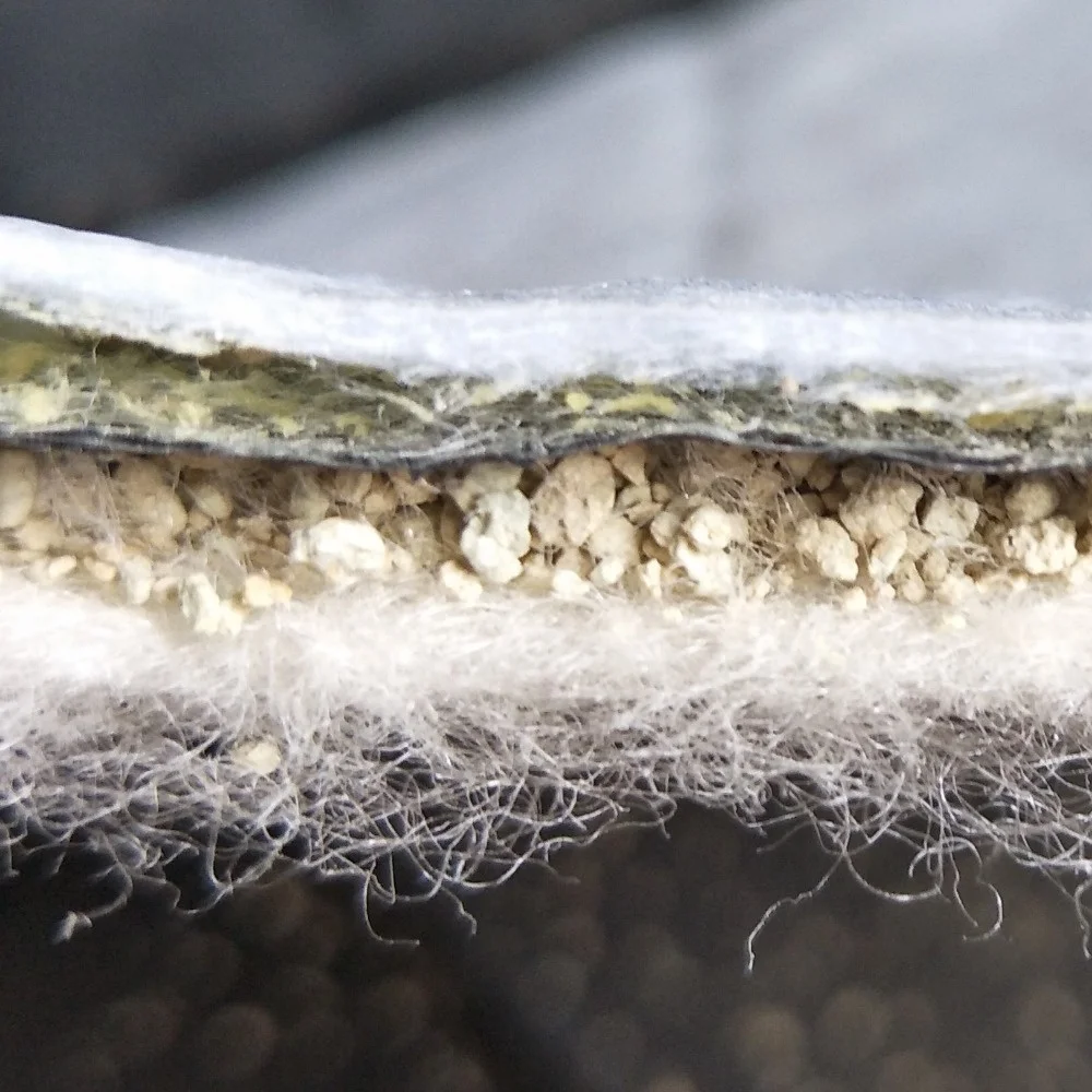 HDPE-Coated Prefabricated Bentonite Geotextile Bentonite GCLs Composite Waterproof Membrane Geosynthetic Clay Liner (GCL)