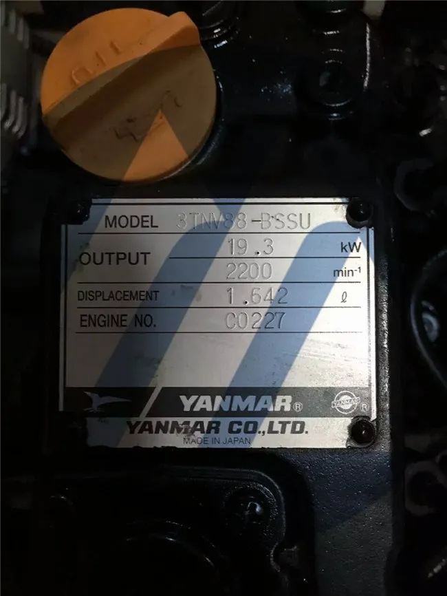 Original Excavator 4TNE84 Diesel Engine 2TNV70 3TNE68E 3TNE78 3TNE82 3TNV82 3TNE84 3TNE68 3TNV88 Engine Motor For Yanmar