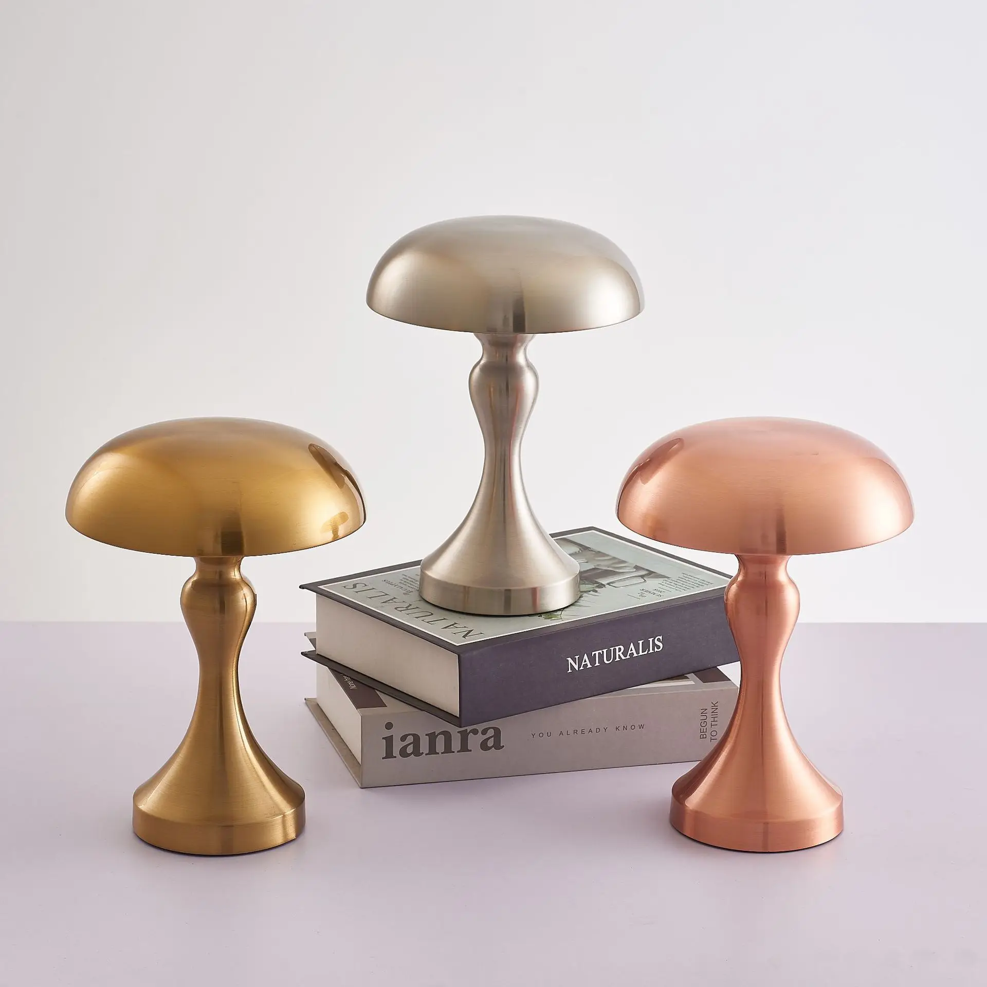 Modern metal lampshade mushroom shaped luxury rechargeable table lamp bar home dining room decoration cordless table lamp