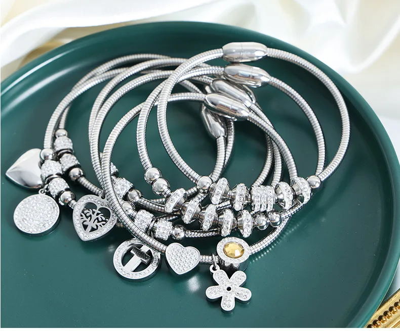 SL23110 Non Tarnish 18K Gold Plated Stainless Steel Heart Cross Flower Star Charm Crystal Zircon Bracelet Bangle For Women