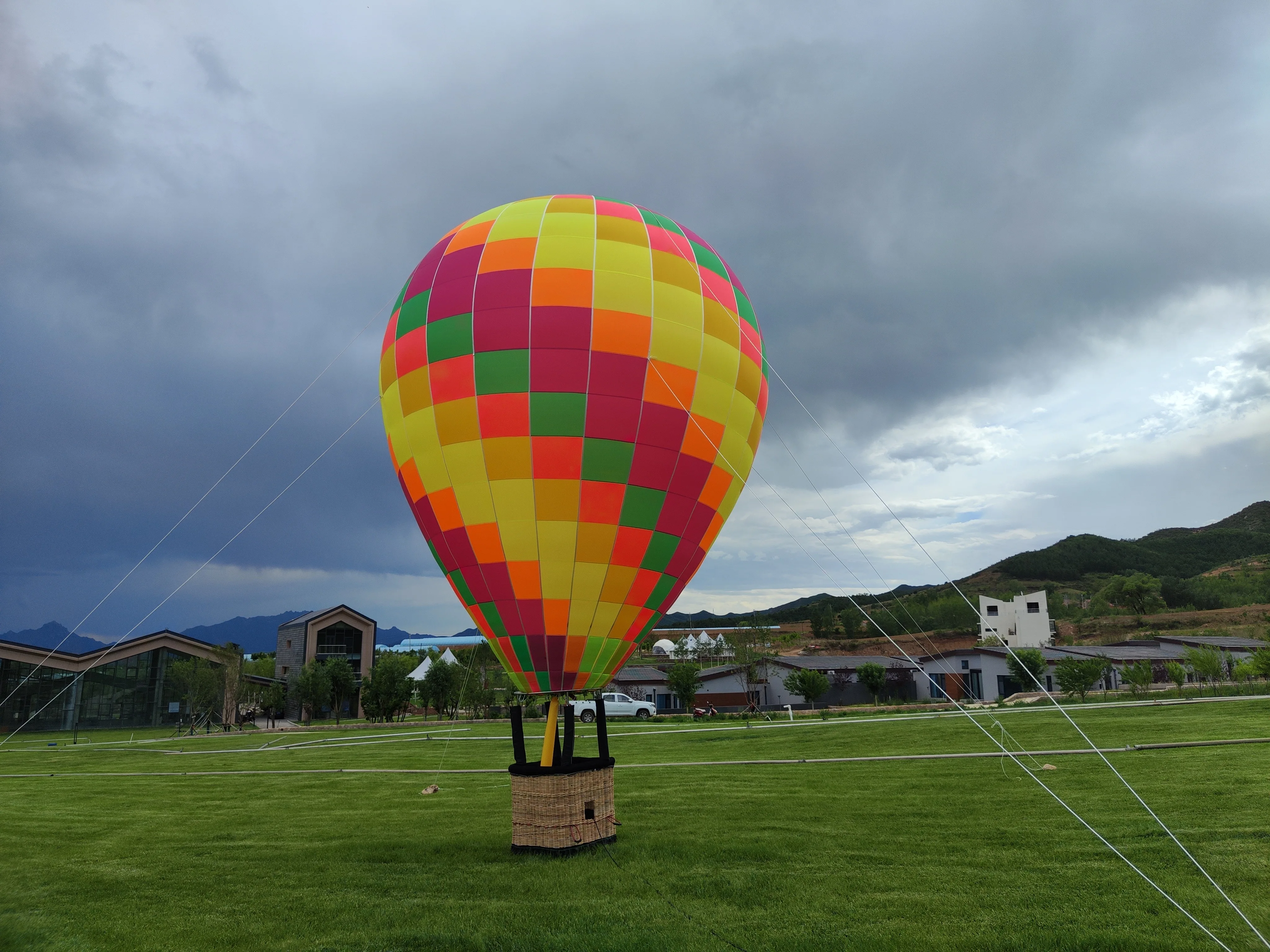 Hot Air Balloon Inflatables Outdoor Event Party Tent Arch Support Video Phone Model Hot Air Balloon