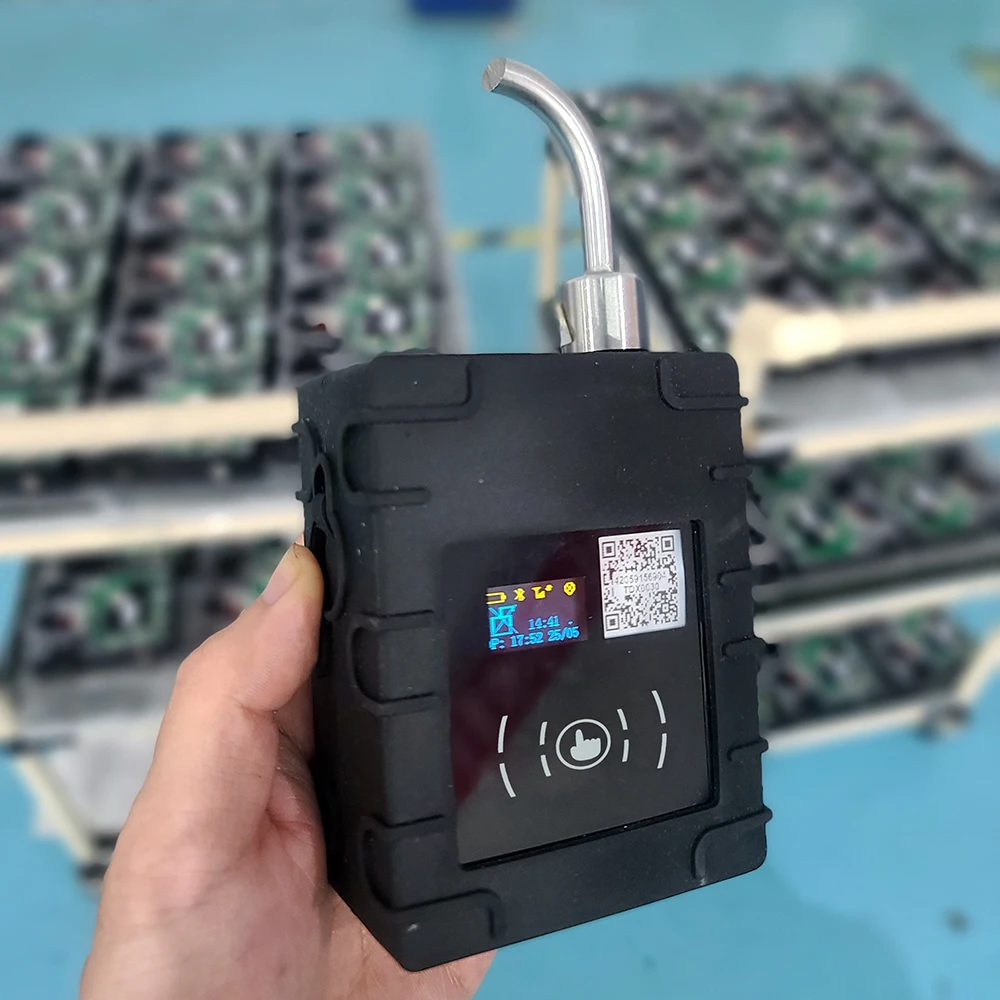R&D Customized GPS Car Lock 10000mAh G-300N Padlock