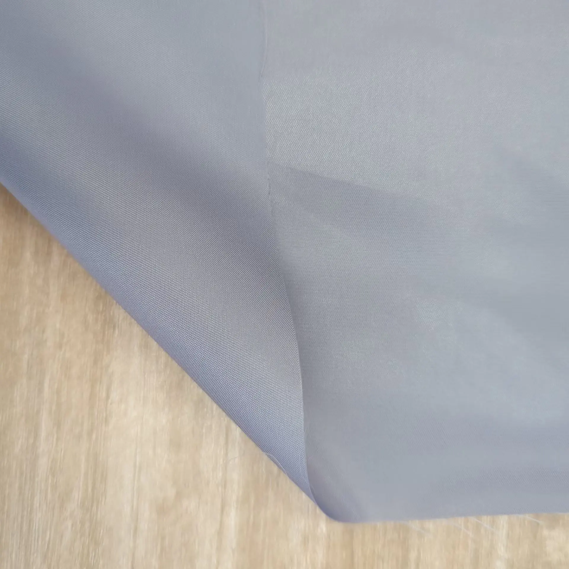 High quality small twill polyester taffeta fabric lining fabric for cloth bag home textile