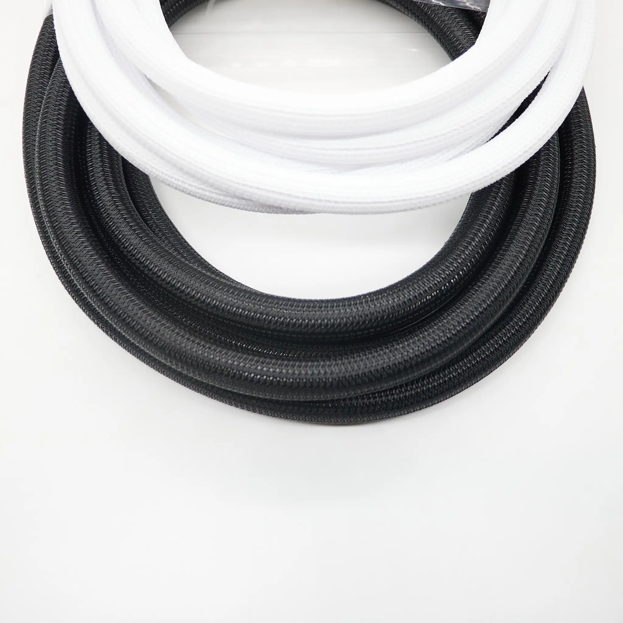 PET Mesh Cable Sleeve Wire Protection Tube Expandable and Self-Winding Braided Mesh Cable Management Sleeve