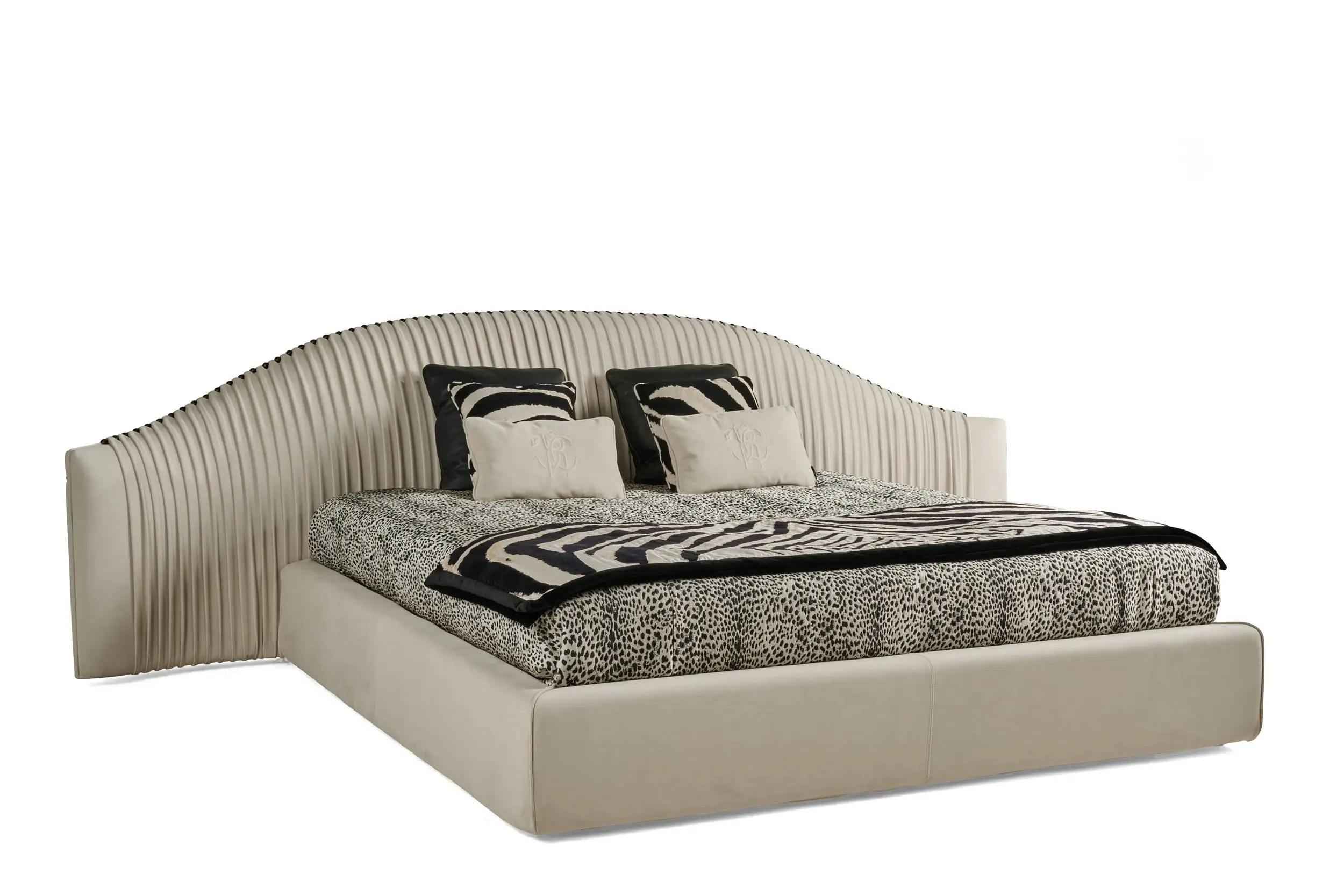 Roberto Cavalli bed Italian light luxury bed Luxury pleated bed from Italian designer Foshan furniture green chill