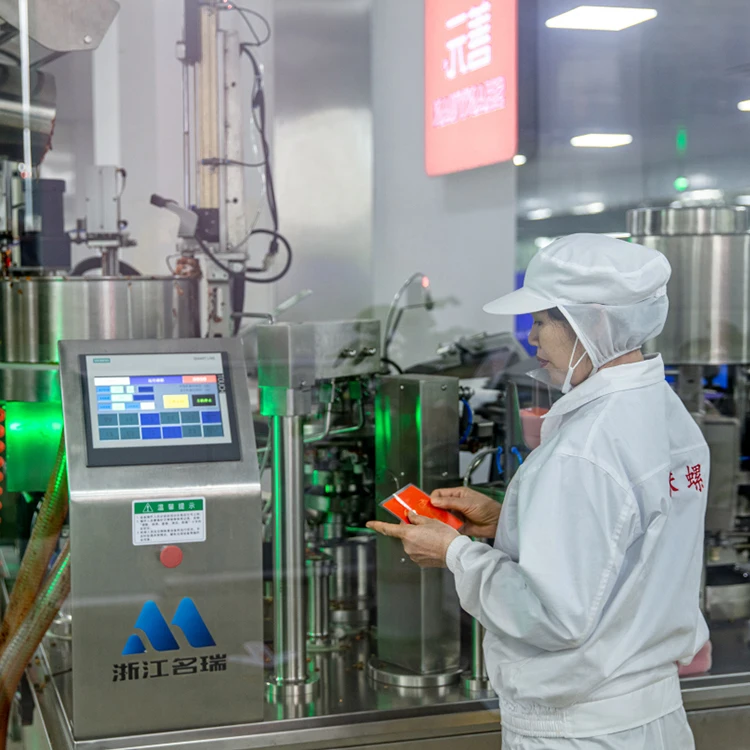 Customized professional asian food wholesale ramen hot spicy noodles halal with factory price