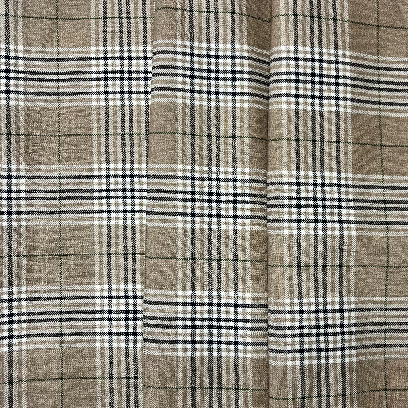 Classic wholesale stock yarnyed Rayon Woven Chede Fabnic WomenKndt