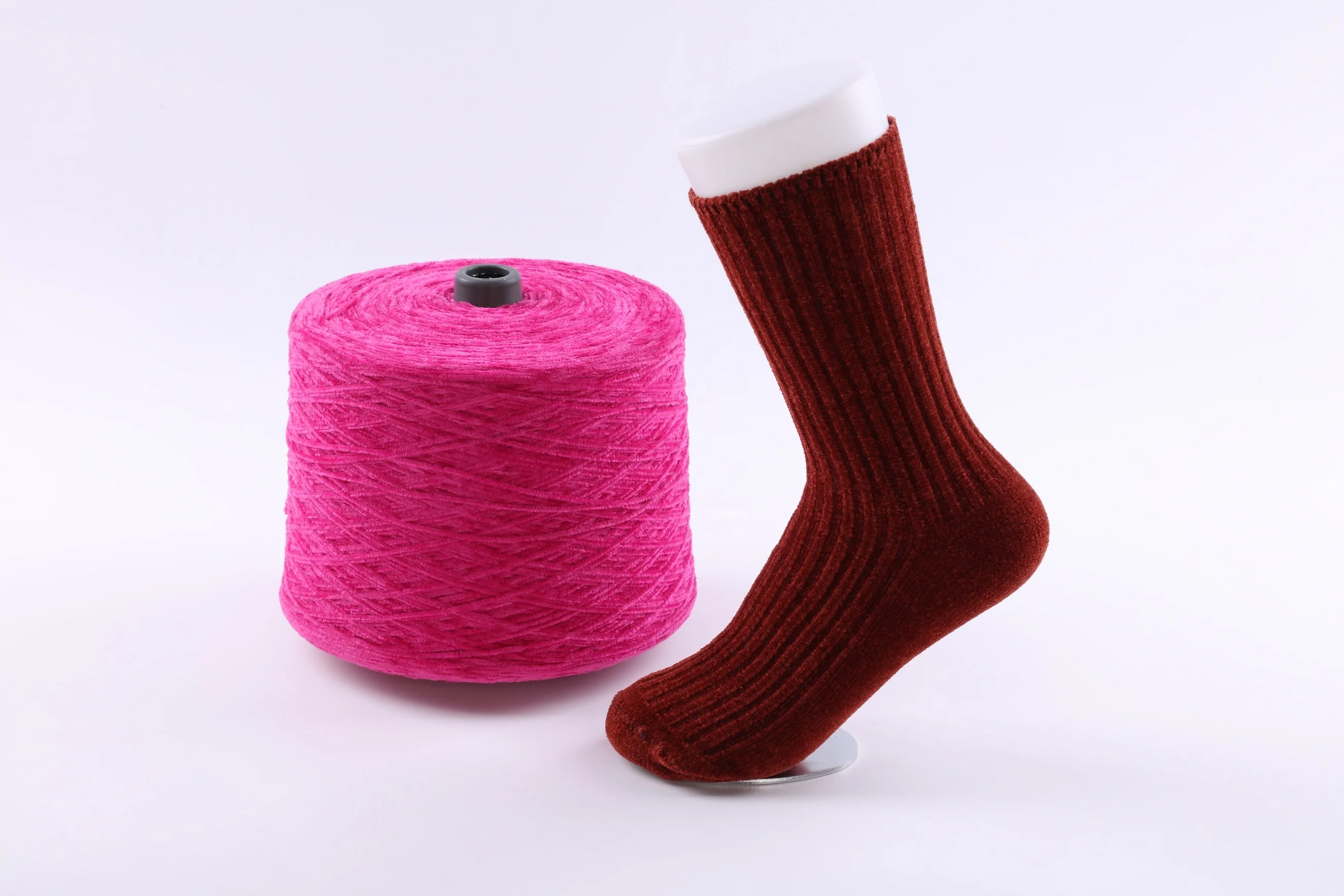 Good quality factory prices colourful Polyester fancy yarn chenille yarn for knitting for socks