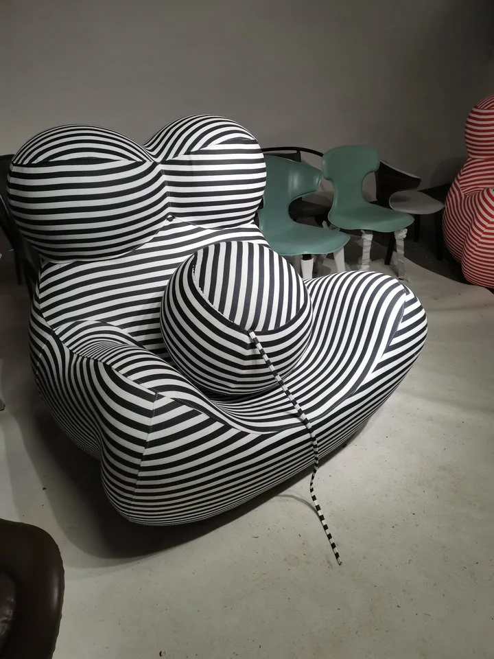 Бесплатная доставка в пределах US дизайнерская мебель Gaetano Pesce Up5 стул и пуфик