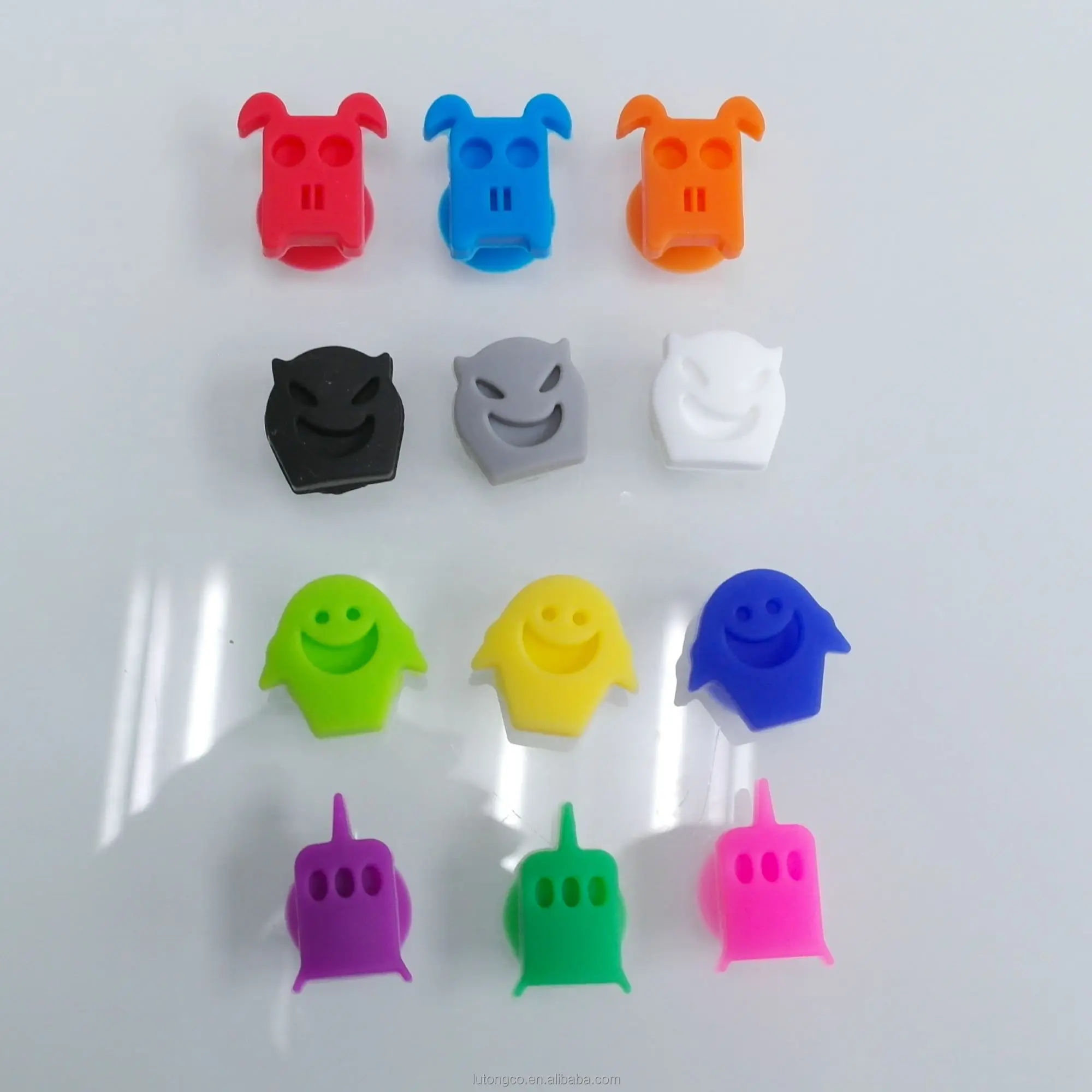 Taiwan Brand Direct Manufacturer Set Of 6 Wine Glass Suction Cup Identifier Charms