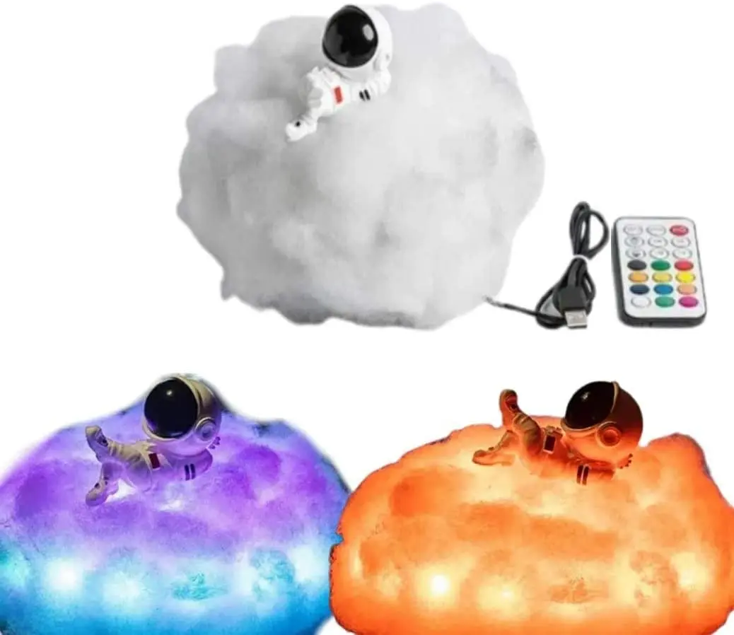 Clouds Astronaut Lamp.1_.jpg