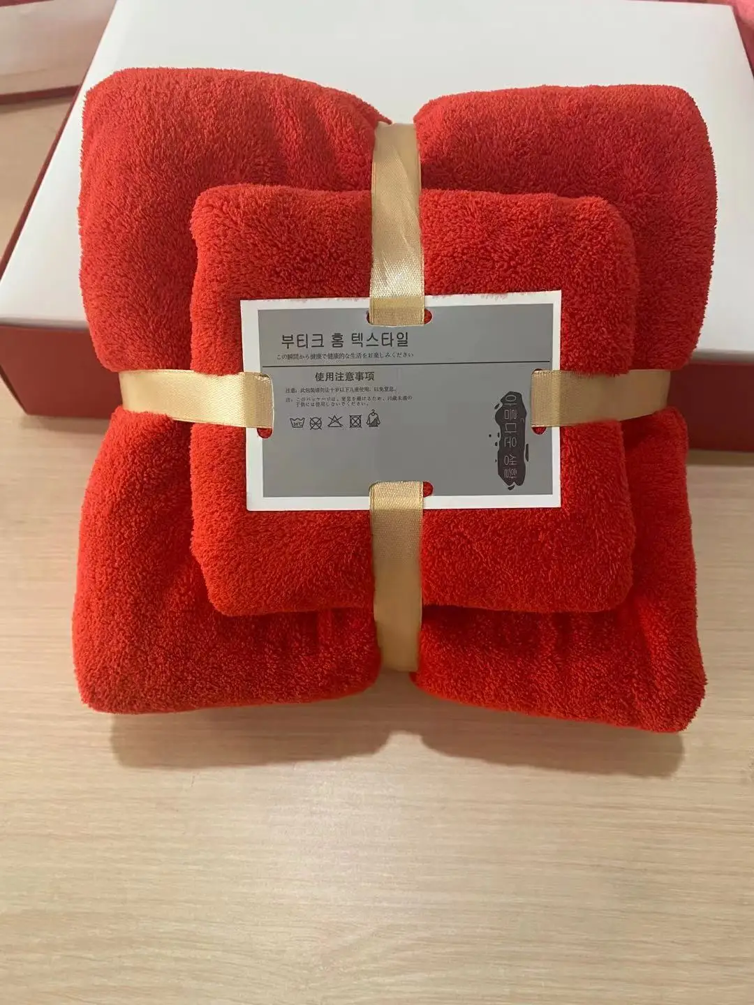High Quality Soft Super Absorbent Affordable Gift Solid Ultra-fine fiber Coral Velvetmicrofiber towel Set Face Bath Towels