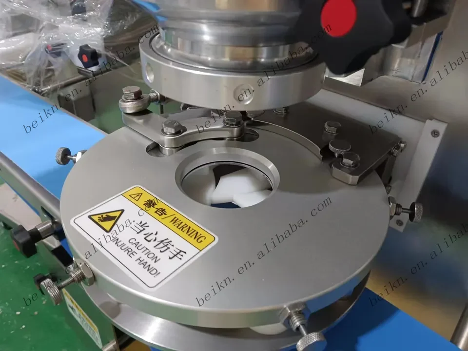 BK-280 High Capacity Automatic Kubba Kebab Kebba Kebbah Making Machine Kibbeh Encrusting And Filling Machine