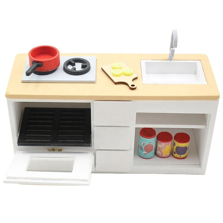 Hot Selling Wooden Kitchen Sets Toys Mini Dolls Home Cooking Toys And Ornaments