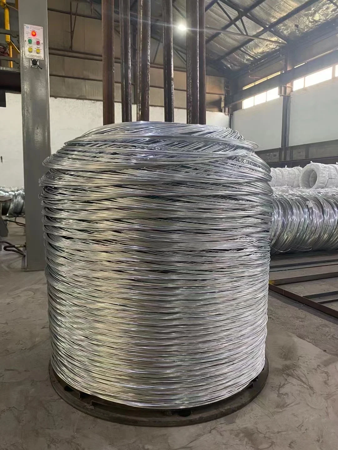 Ms Hot Dipped Electro Gi Galvanized Steel Wire with AISI 1008 1006 0.3mm 2mm 4mm Wire For Construction Industry