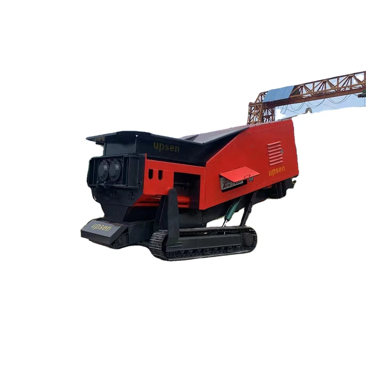 Tracked Mobile Shredding System for Palm trees Concrete Demolition Wood Compost moboile waste shredder