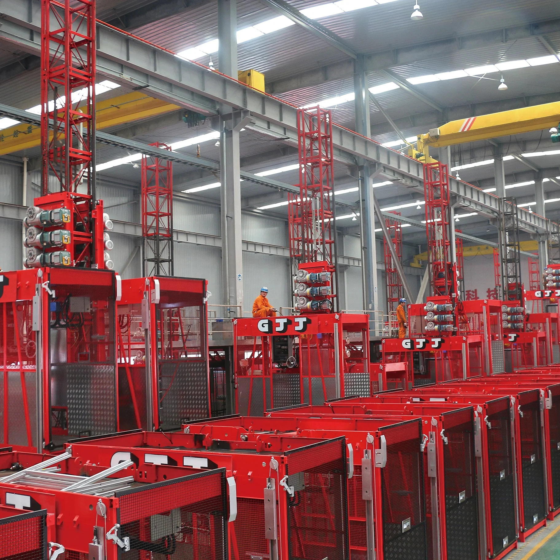 GJJ New Condition Twin Cage Electric Construction Elevator Steel Material Passenger Motor Core Engine with Gearbox Gear Hotels