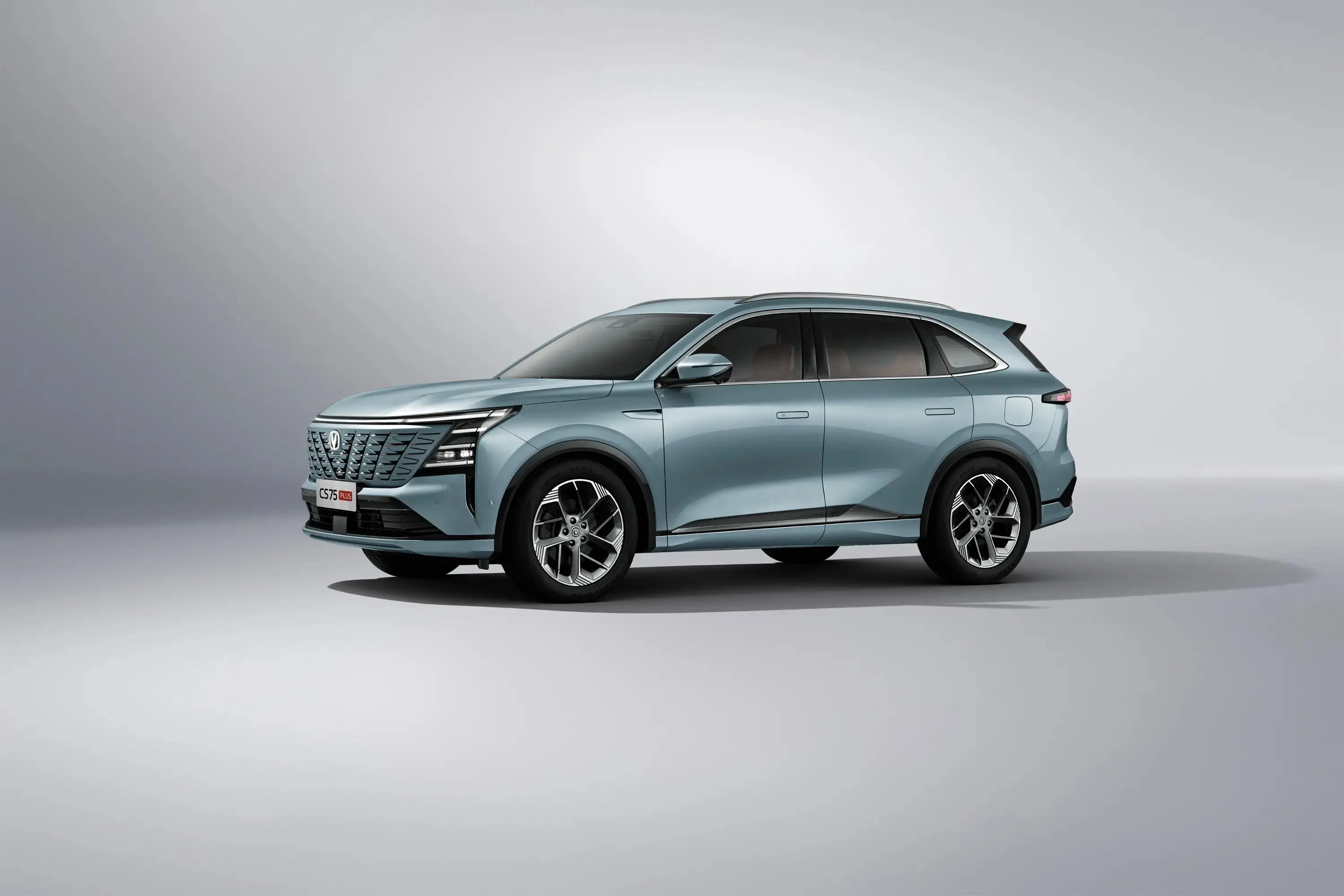 CS75 PLUS SUV zunxiang version with 1.5T 192ps L4 new car max speed 190km/h compact 5-door 5-seat