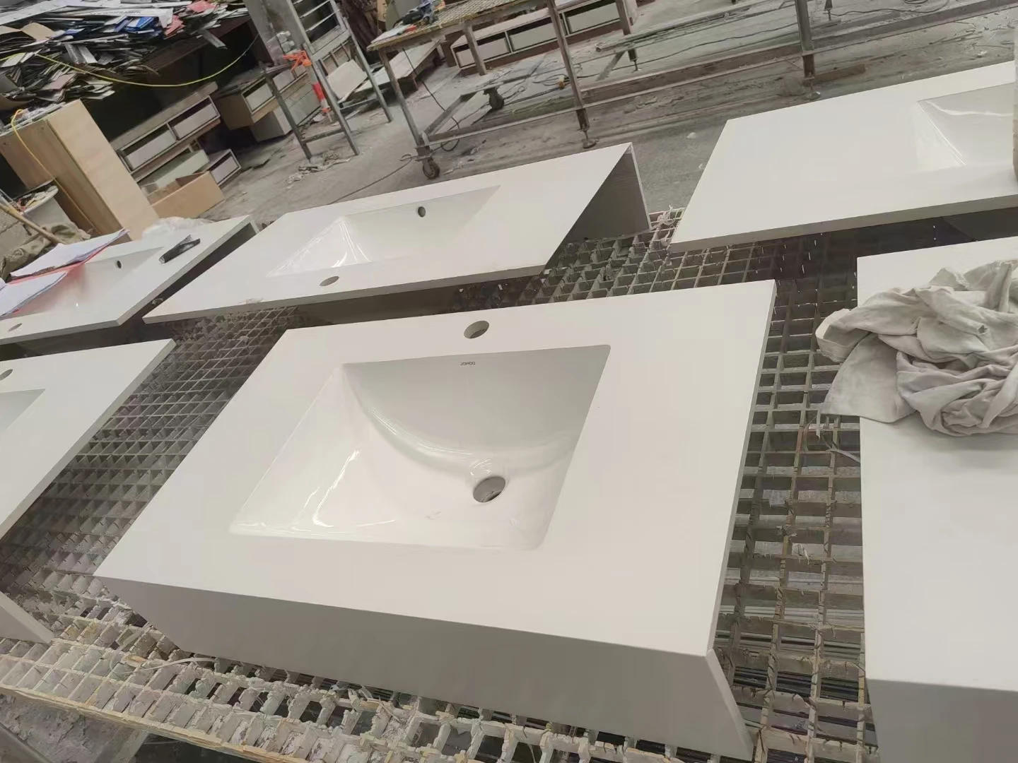 Marble Alternative Tiles Calacatta White Sintered Stone Custom Bathroom Vanity Tops Sink Home Decor