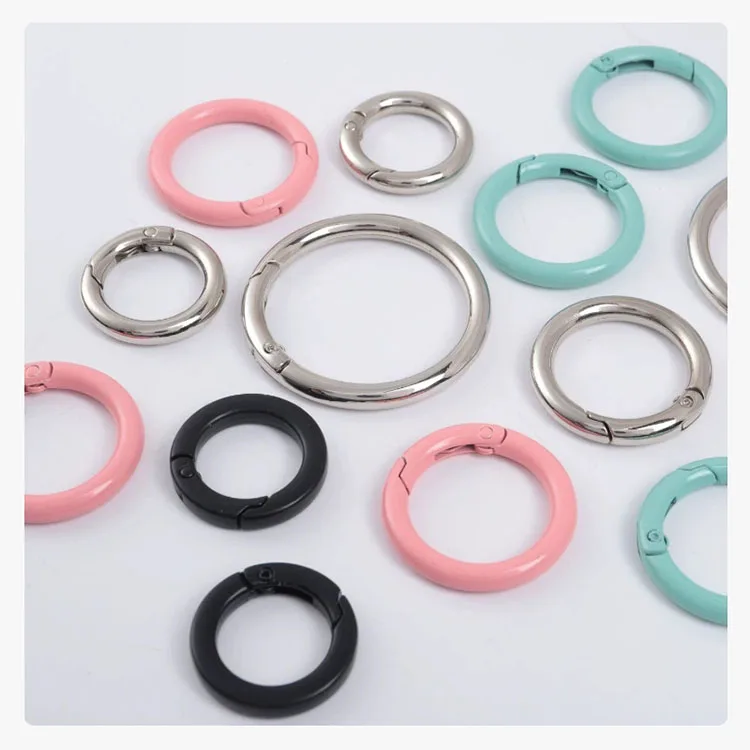 Wholesale Spring Snap Hooks Handbag bag Metal Accessories Circle Round Carabiner Belt Buckle Zinc Alloy Rings Custom Logo O ring