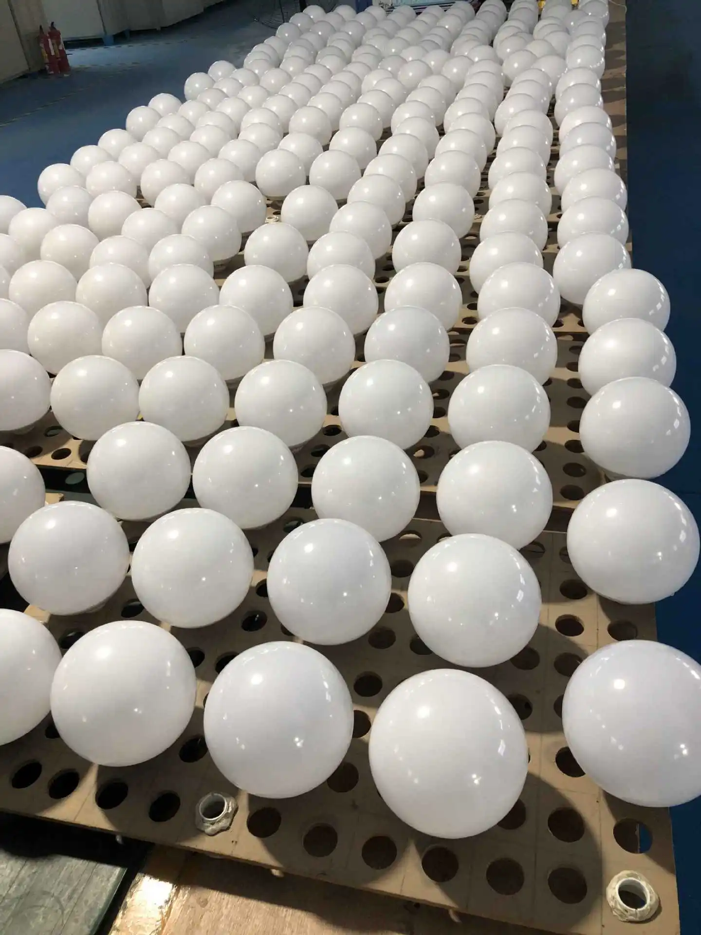 Manufacturers Sell Led Dragon Ball Bulb Light G95 G120 High Power 15w 18w Full Voltage Dragon Ball Bulb Light