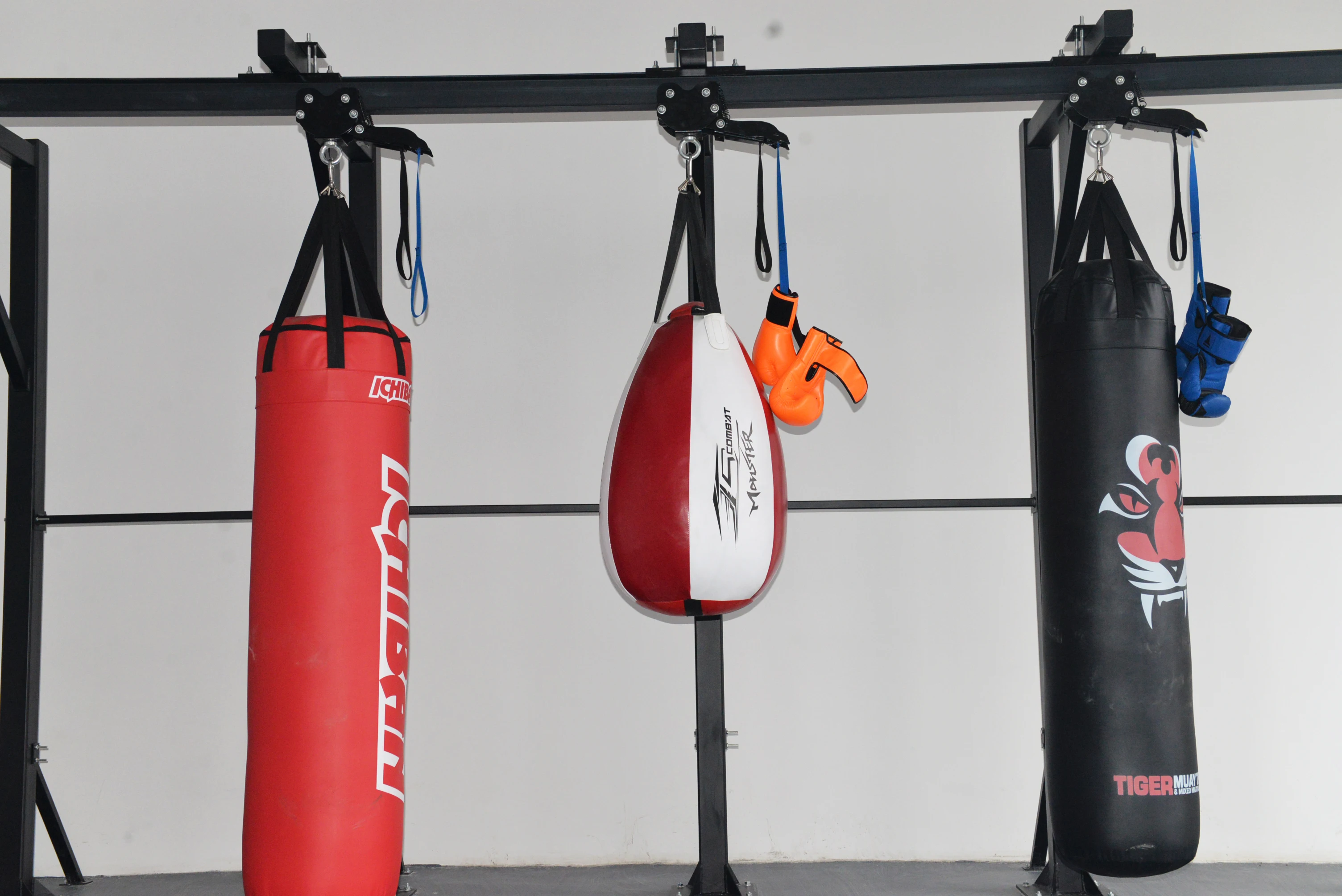 180cm *40cm for judo BJJ MMA boxing   and other martial arts punching bag