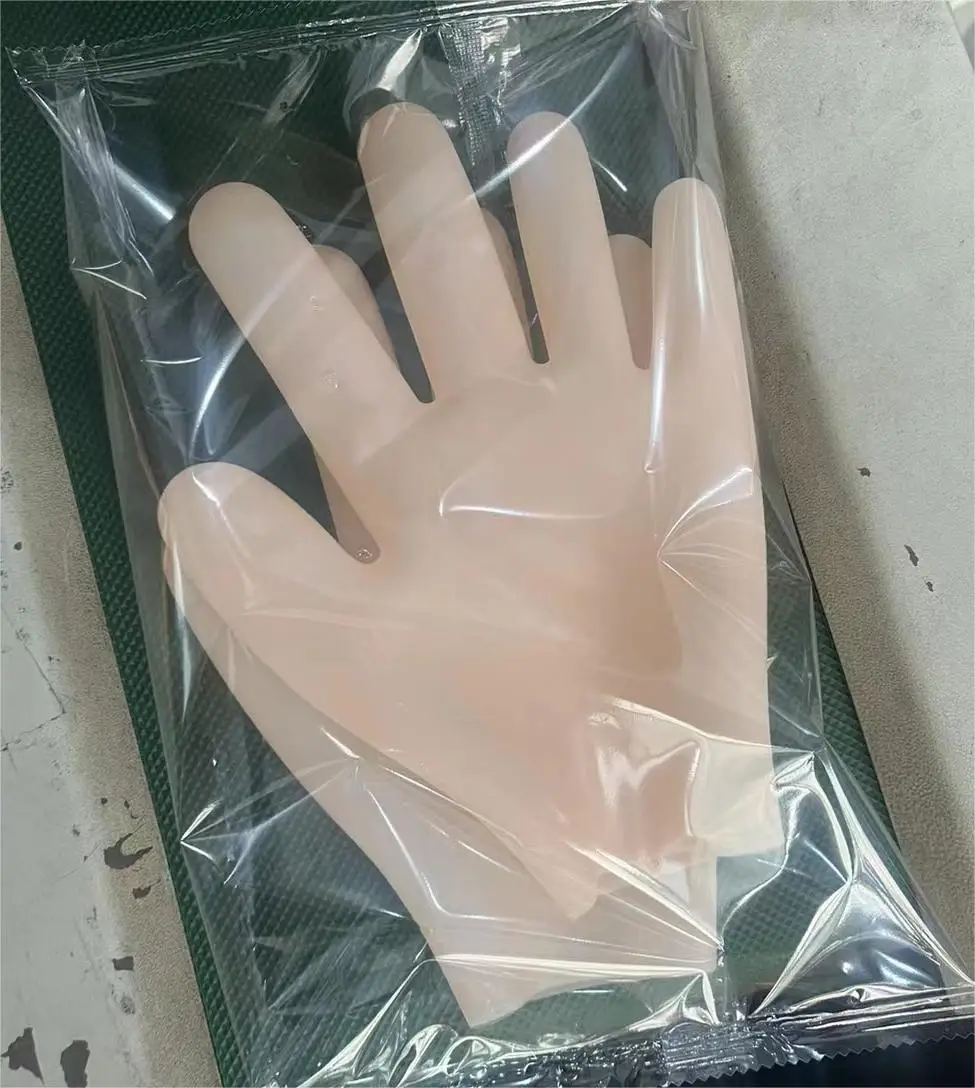 Soft Silicone Moisturizing Gel Spa Hydrating Gloves Aloe Lotion Gloves for Repairing Dry Crack Softening Rough Skin Calluses