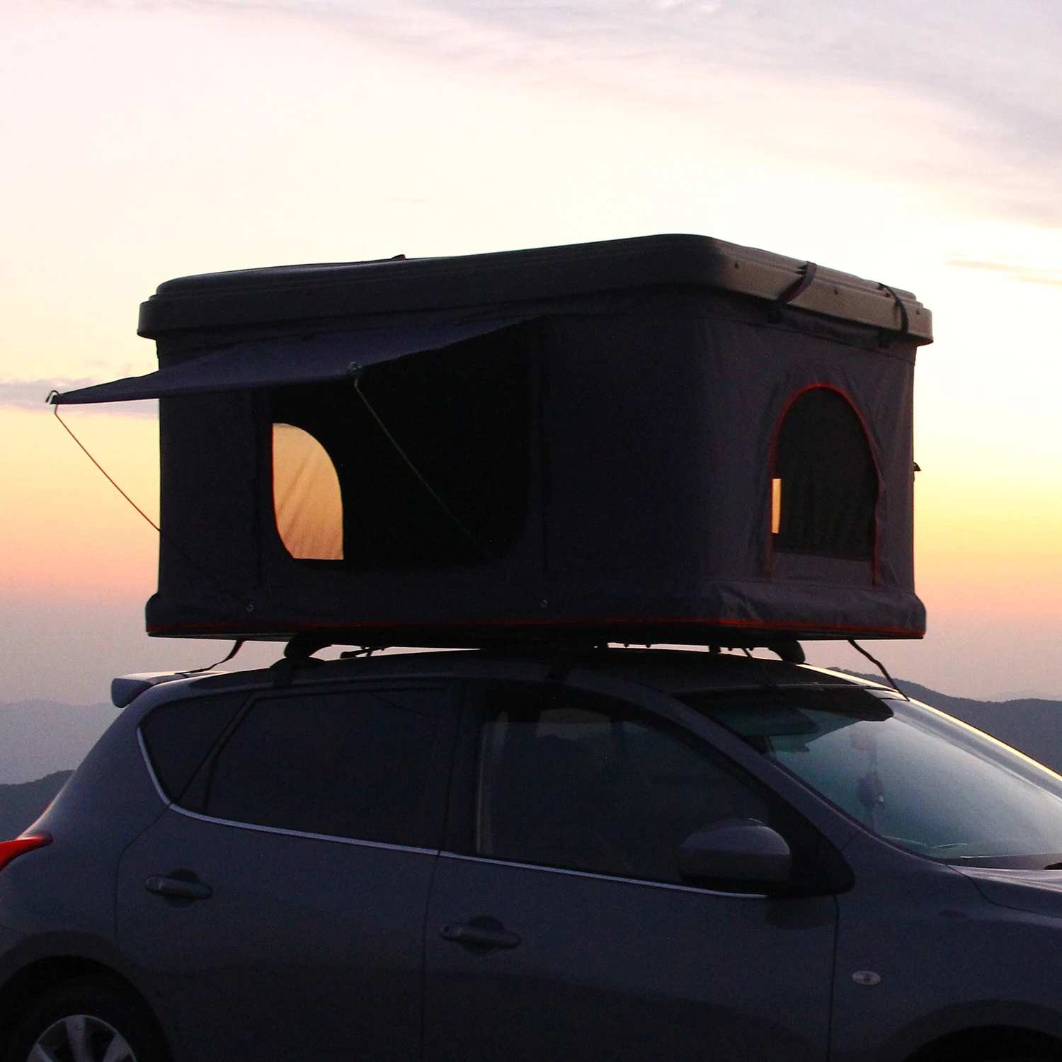 4 Person Camping Hardshell Triangle Aluminium Inflatable Top Insulated Lightweight Top Car Roof Top Tents For Sale