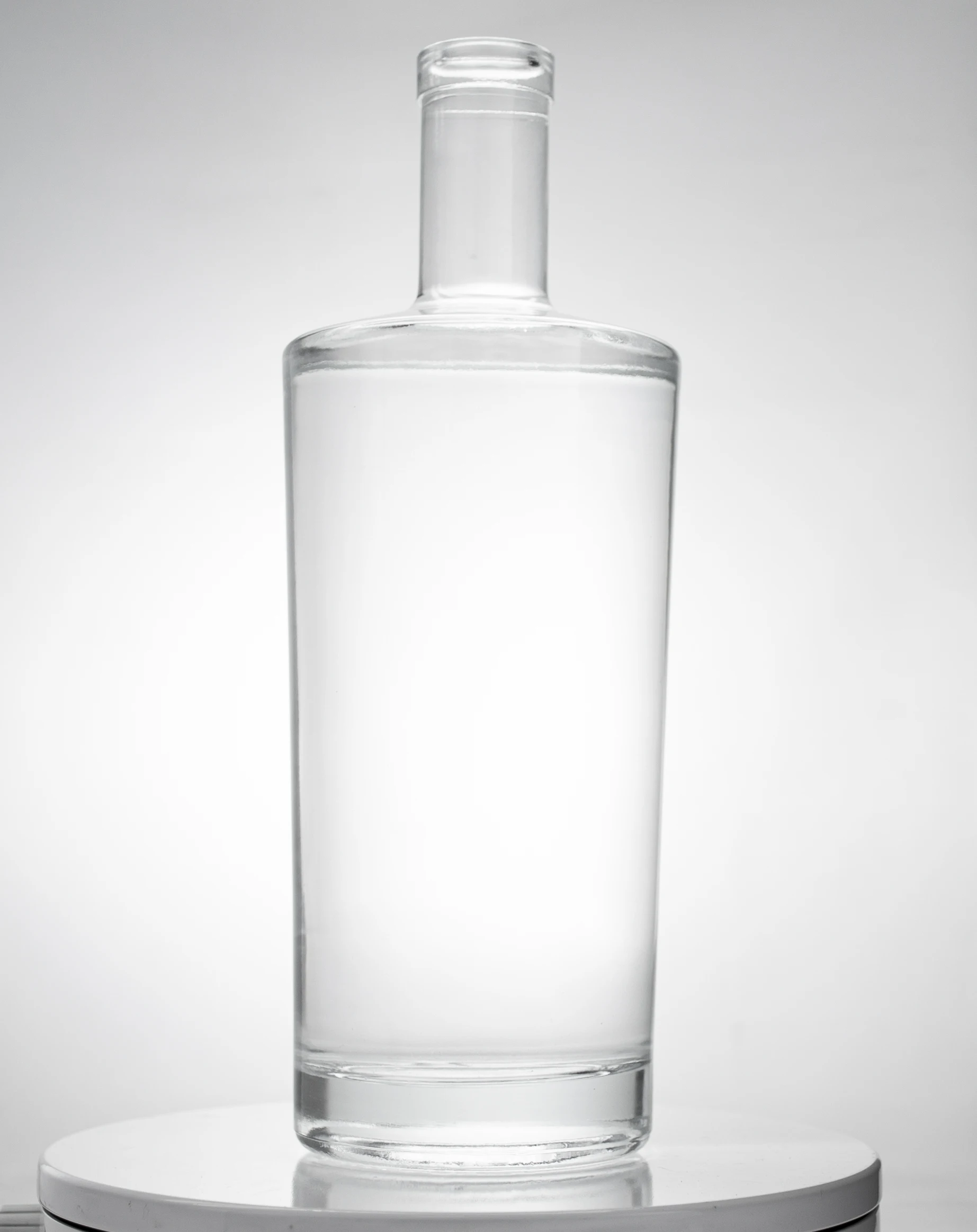 hot selling wholesale 750ml 1 liter liquor bottle for whisky vodka rum tequila spirits