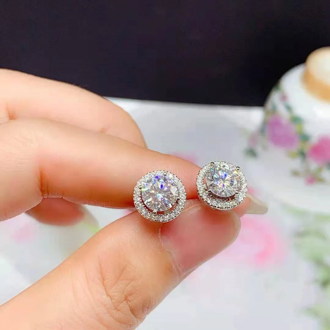 Оптовая продажа белые серьги-гвоздики GRA Moissanite Позолоченные 925 из стерлингового серебра роскошные в форме сердца