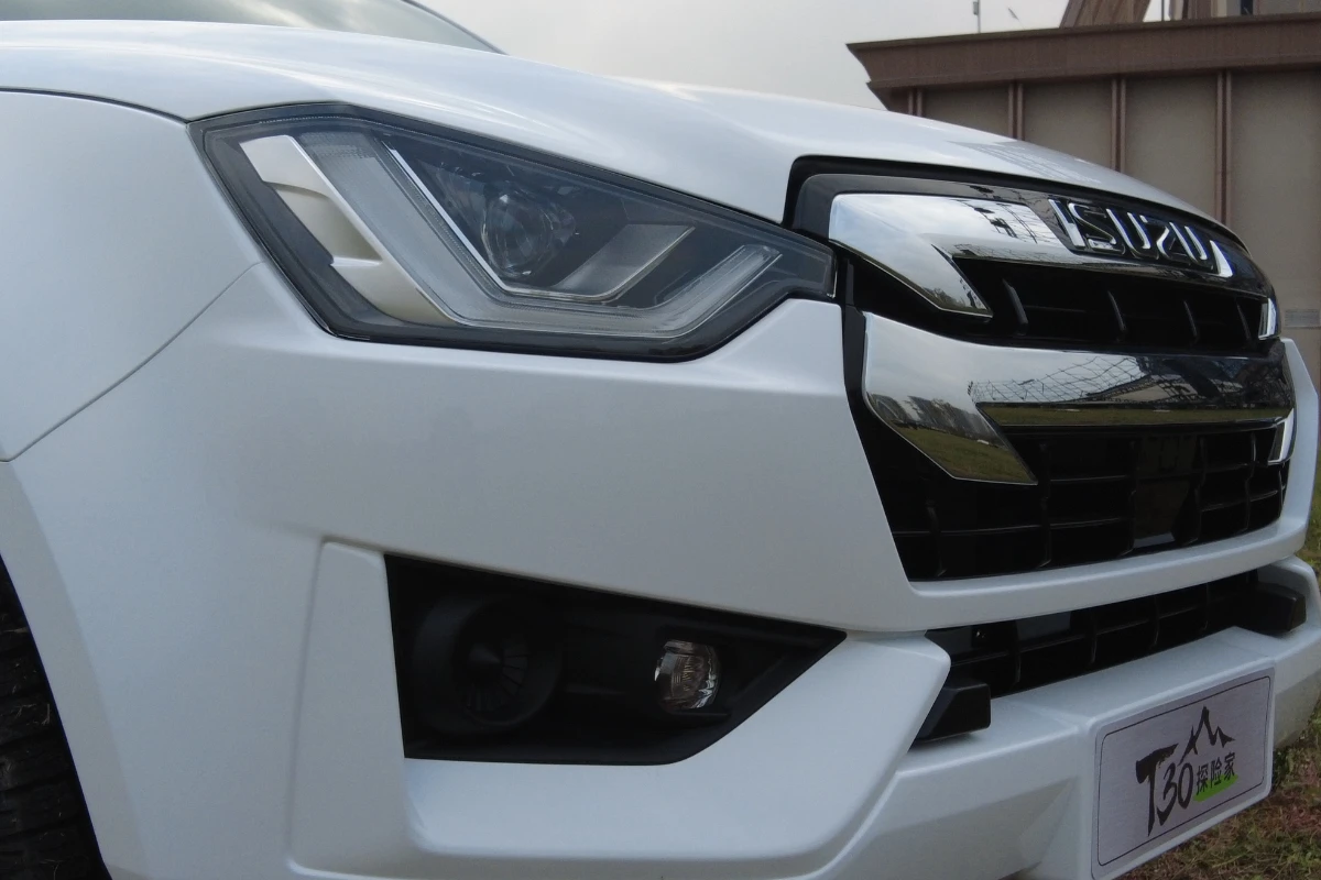 qingling isuzu T30 explorer 3.0L diesel 4x4 4wd  manual shift gear box isuzu pick up