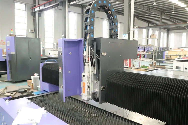 Acctek 1530 CNC Laser Cutting Equipment Using Nitrogen Oxygen or Air Cut CS SS with Raycus IPG Laser Source