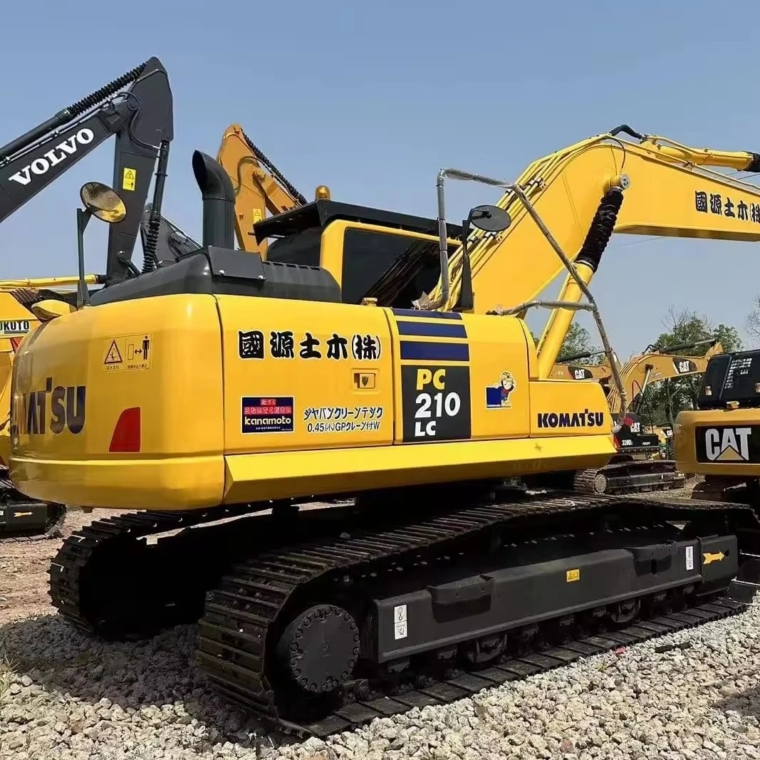 Экскаватор PC210-8 Komatsu 21 тонный японский бренд низкая цена хорошее качество