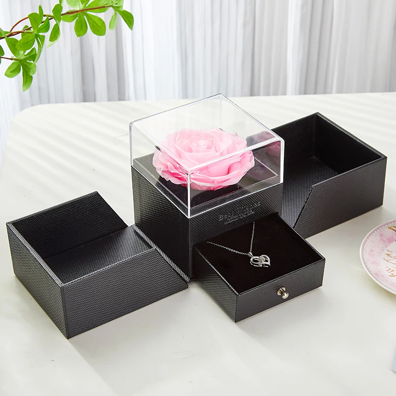 UO Luxury Jewelry Box For Rings / Necklaces / Bracelets Eternally Preserved Real Roses with I Love You Necklace in 100 Languages