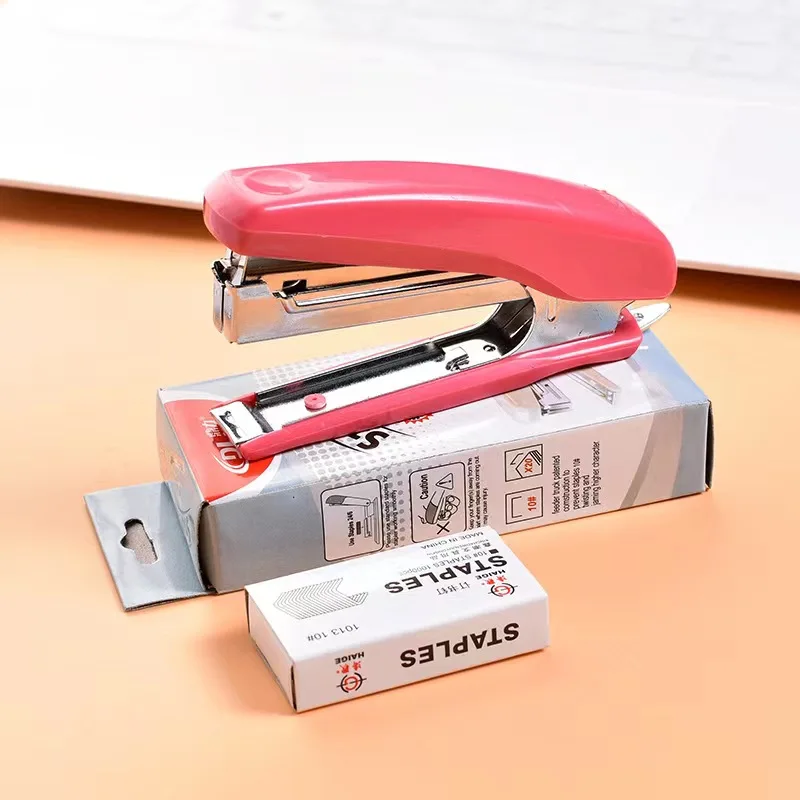 Stationery Set Color Stapler and Labor-Saving Staples Remover