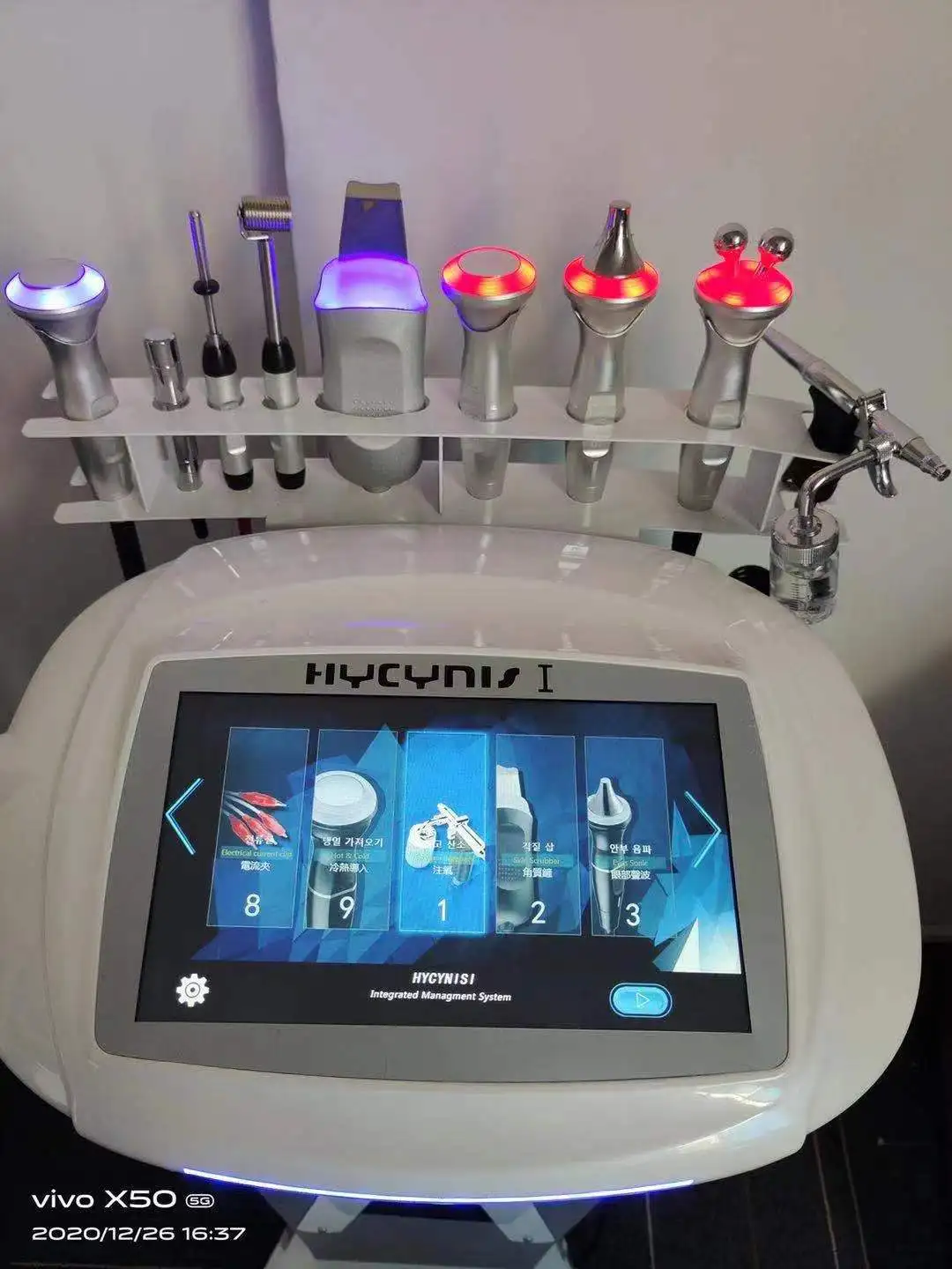 portable multifunction 12 in 1 cryo facial skin care salon bio tripollar hydro ultrasonic facial oxygen machine