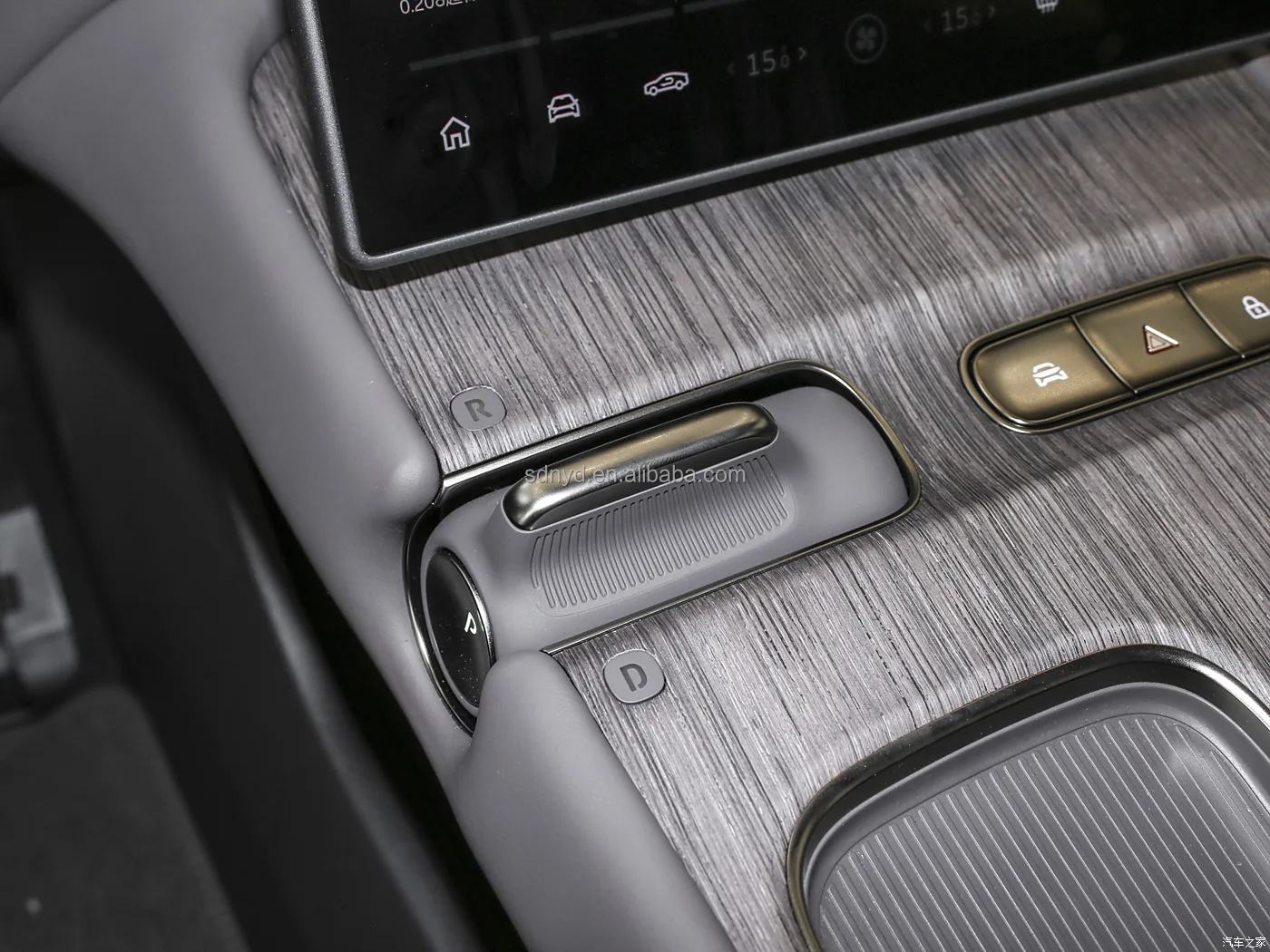 2024 Nio ET7 представительская версия 75KWH литиевая батарея Гибридный внедорожник левое рулевое управление и мини-уровень с автоматической коробкой передач