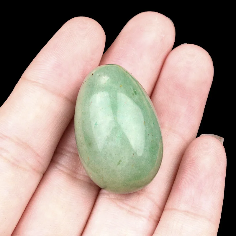 Green Aventurine Jade Gemstone Easter Eggs Stone Healing Rose Quartz Stone Polished Egg Pocket Stone for Garden Decorations