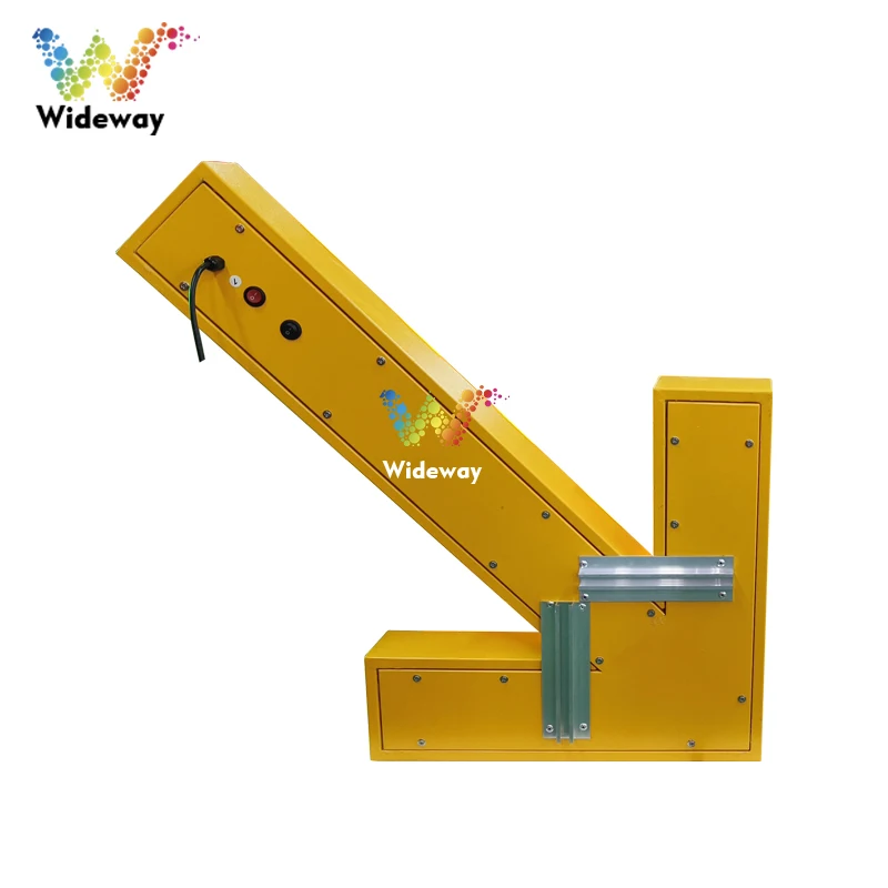 Malaysia Solar Warning Light DC12V Aluminum Traffic Flashing Direction Indicator LED Arrow Light