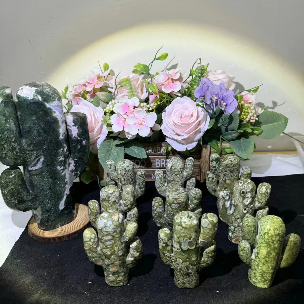 Wholesale Rainforest Jasper Carving High Quality Crystal Rainforest Jasper Cactus For Decoration